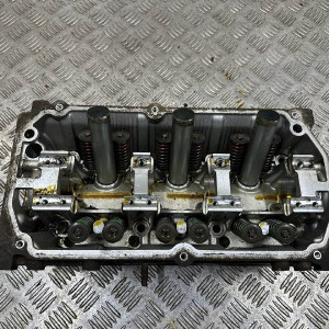 Головка блока цилиндров Mitsubishi Outlander XL (06-14) 3,0 1005B202 левая