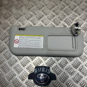 Козырек солнцезащитный Toyota Auris (2006-2012) 7431012A60B0 R
