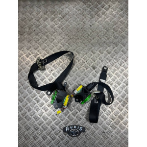Ремень безопасности Toyota Auris (2006-2012) 7321002220C1 7322002120C1