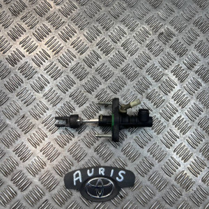 Цилиндр сцепления главный Toyota Auris (2006-2012) 3142012030 3142002031
