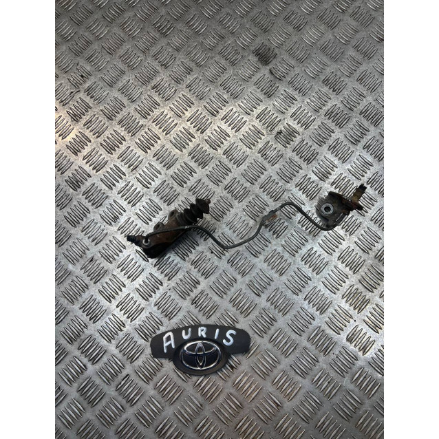 Цилиндр сцепления рабочий Toyota Auris (2006-2012) 1.6 МКПП 3140752010 3147012160