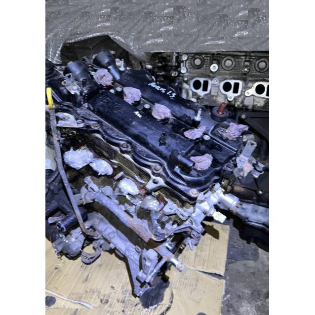 Двигатель Toyota Auris 1,3 1NRFE 2006-2012 *без навесного оборудования 