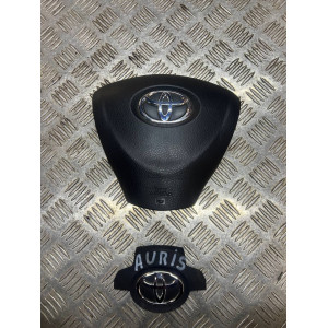 Подушка безпеки кермо Toyota Auris (2006-2012) 4513002290B0 4513012B40B0