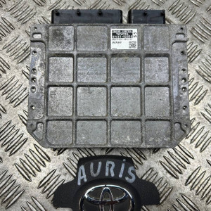 Блок управления двигателем 1.3 МКПП Toyota Auris (2006-2012) 8966102S50
