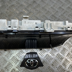 Дисплей информационный Toyota Avalon (2005 - 2012) 83800-07320-00