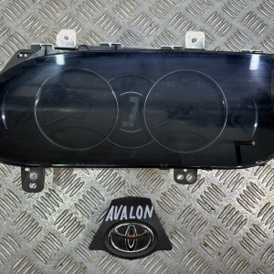 Щиток приборов Toyota Avalon (2005 - 2012) 832900710000 8380007260