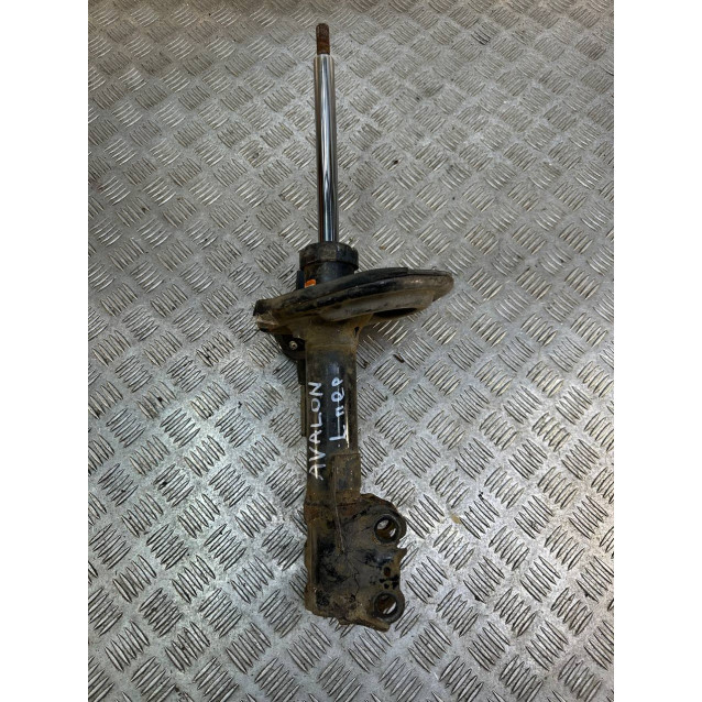 Амортизатор передній левий Toyota Avalon (05-12) 4852009G90