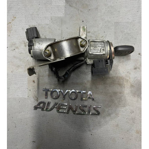 Замок зажигания Toyota Avensis T25 (2003-2009) 450200504