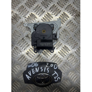 Шаговый двигатель печки Toyota Avensis T25 (2003-2009) 637008610