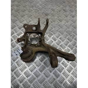 Цапфа задняя левая Toyota Avensis T25 (2003-2009) 4230505100