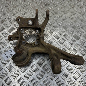 Цапфа задняя левая Toyota Avensis T25 (2003-2009) 4230505100