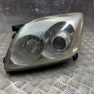 Фара левая Toyota Avensis T25 (-2006) 8117005190