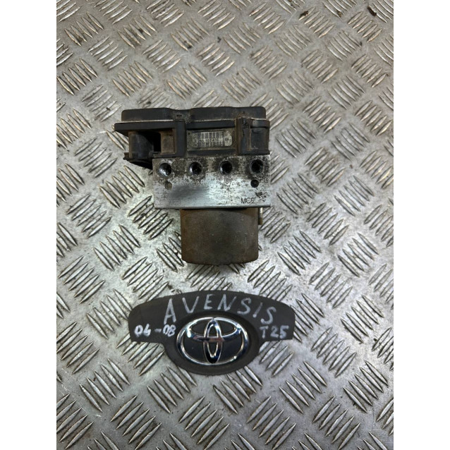 Блок ABS Toyota Avensis T25 (2003-2009) 4451005040