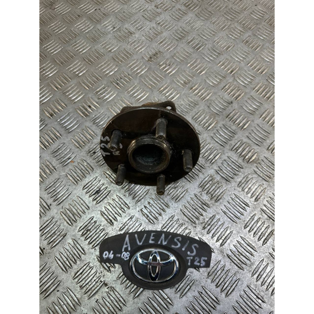 Ступица задняя Toyota Avensis T25 (2003-2009) 4245005040
