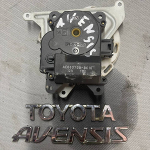 Шаговый двигатель печки Toyota Avensis T25 (2003-2009) 637008610