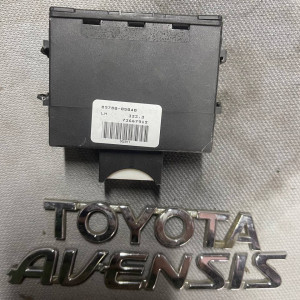Блок іммобілайзера Toyota Avensis T25 (2003-2009) 8978005040