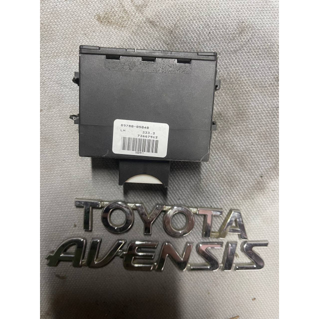 Блок іммобілайзера Toyota Avensis T25 (2003-2009) 8978005040