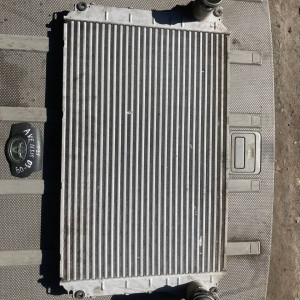 Радиатор интеркуллера Toyota Avensis T25 (2003-2009) 17940-0R010