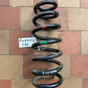 Пружина задняя Toyota Avensis T25 (2003-2009) 4823105300