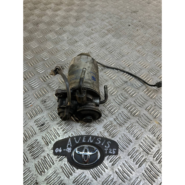 Фильтр топливный Toyota Avensis T25 2,0D (03-06) 2330364010 / 233800G031