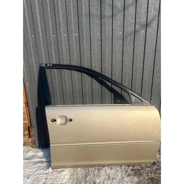 Дверь передня права Toyota Camry 30 (01-06) 67001AA053