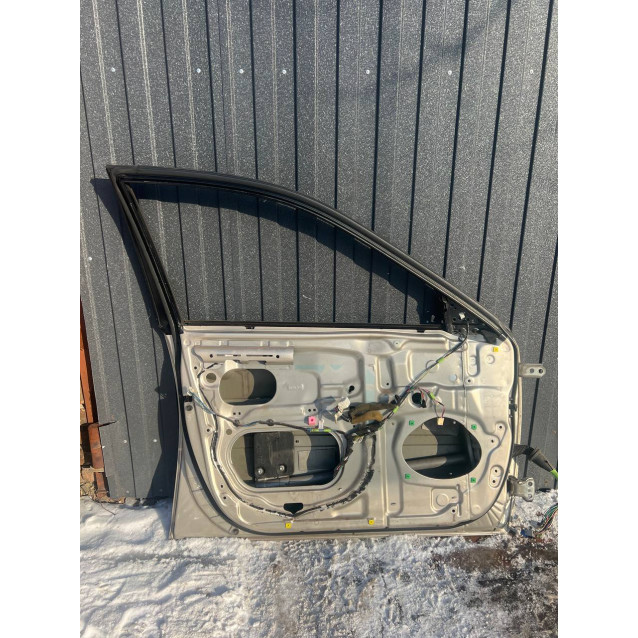 Дверь передня ліва Toyota Camry 30 (01-06) 67002AA052 67002AA053 *є нюанси дивитись фото
