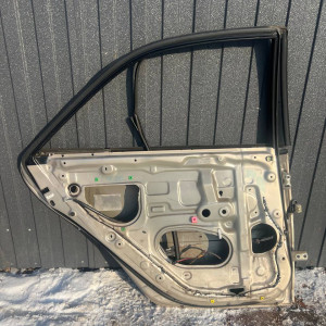 Дверь задня ліва Toyota Camry 30 (2001-2006) 67004AA040