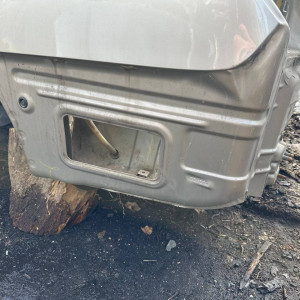 Крыло заднее левое четверть Toyota Camry 30 (2001-2006) 61612AA030