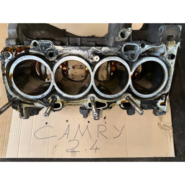 Блок цилиндров двигателя 2,4 Toyota Camry 30 40 (2001-2011) 2AZFE 1141029345