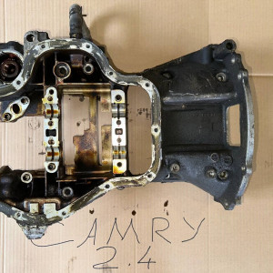 Поддон масляный картера двигателя верхний 2,4 Toyota Camry 30 40 (2001-2011) 1142028020