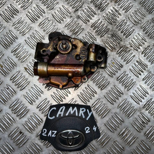 Насос масляний Toyota Camry 30 40 (2001-2011) 2,4 1510028020 151000H010