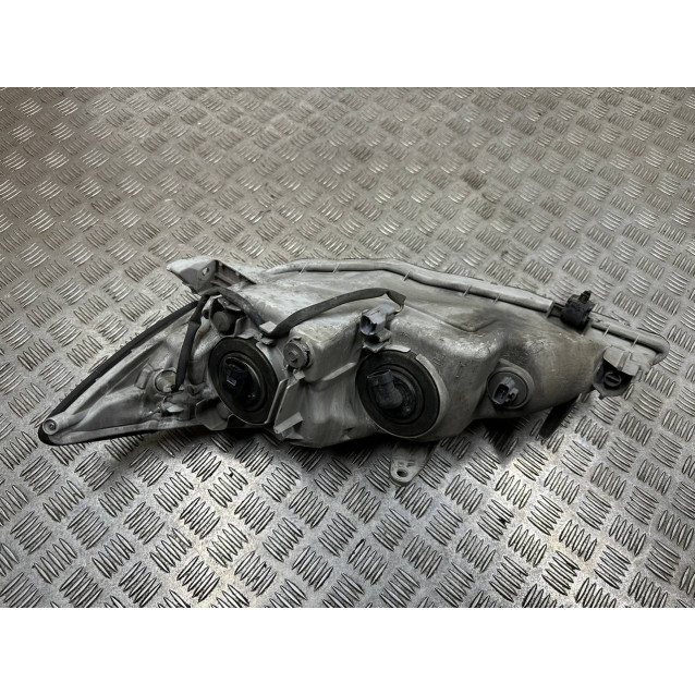 Фара правая Toyota Camry 30 (2004-2006) 8113033662