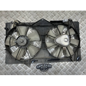 Диффузор с вентилятором радиатора Toyota Camry 30 (2001-2006) 167110H020 1671128270