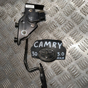 Педаль газа Toyota Camry 30 (2001-2006) 2,4 - 3,0 АКПП 7801033010