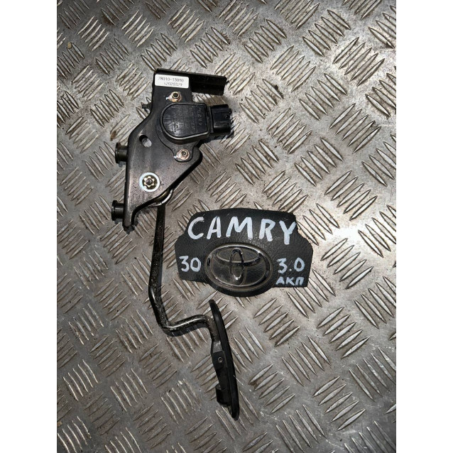 Педаль газа Toyota Camry 30 (2001-2006) 2,4 - 3,0 АКПП 7801033010