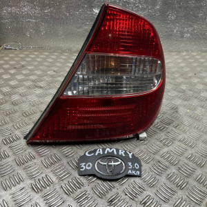 Фонарь правый Toyota Camry 30 (04-06) 81550AA050