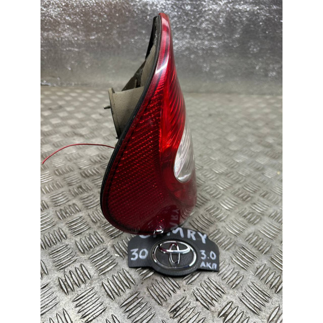 Фонарь левый Toyota Camry 30 (04-06) 81560AA050
