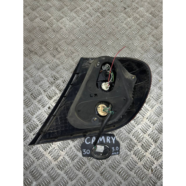 Фонарь левый Toyota Camry 30 (04-06) 81560AA050