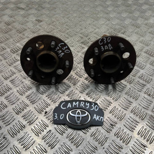 Ступица задняя левая Toyota Camry 30 (2001-2006) 4246006021 4246048011 4246006030