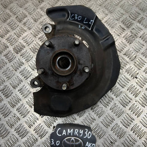 Кулак поворотный левый (цапфа) Toyota Camry 30 (2001-2006) 4321239035 43212AA010 4321258010		