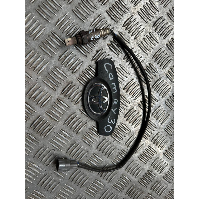 Лямбда-зонд Toyota Camry 30 (01-06) перший 8946706030 / 8946706070