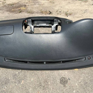 Торпедо накладка Toyota Camry 30 (2001-2006)+подушка 5540133110B0