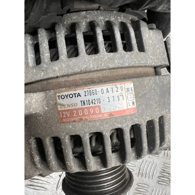 Генератор Toyota Camry 30 (2001-2006) 270600A120