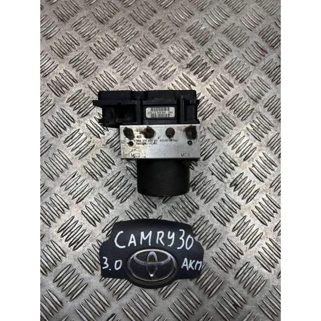 Блок ABS Toyota Camry 30 (2004-2006) 4451006080 *USA