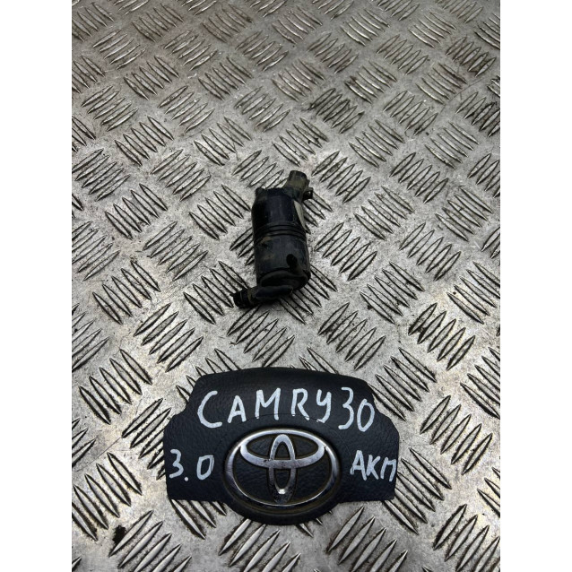 Насос мотор омывателя Toyota Camry 30 (2001-2006) 8533006031 8533006030
