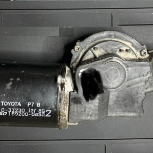 Моторчик стеклоочистителя передний Toyota Camry 30 (01-06) 8511033230