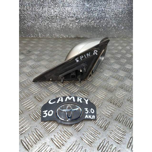 Зеркало правое Toyota Camry 30 (2001-2006) 87910AA100E0 *5pin