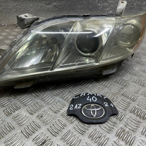 Фара левая Toyota Camry 40 (2006-2011) 8115006201 *дефект крепления