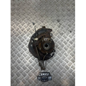 Кулак поворотный правый (цапфа) Toyota Camry 40 (2006-2011) 4321158010