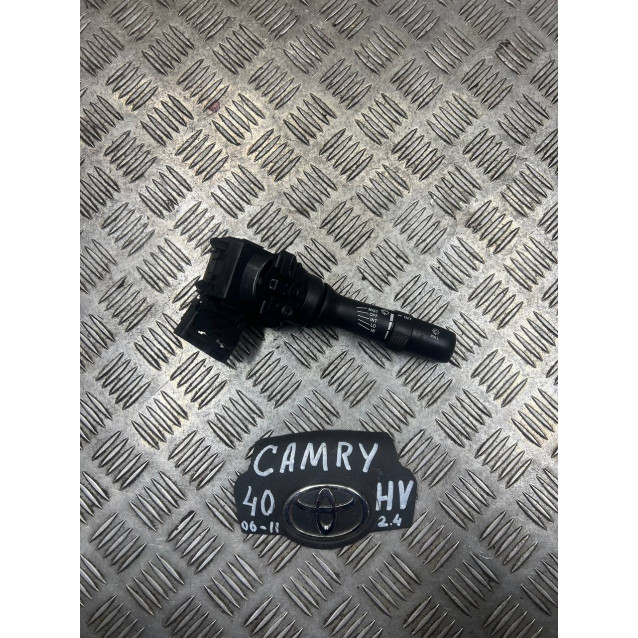 Переключатель подрулевой правый Toyota Camry 40 (2006-2011) 8465202610 8465233440 8465247031